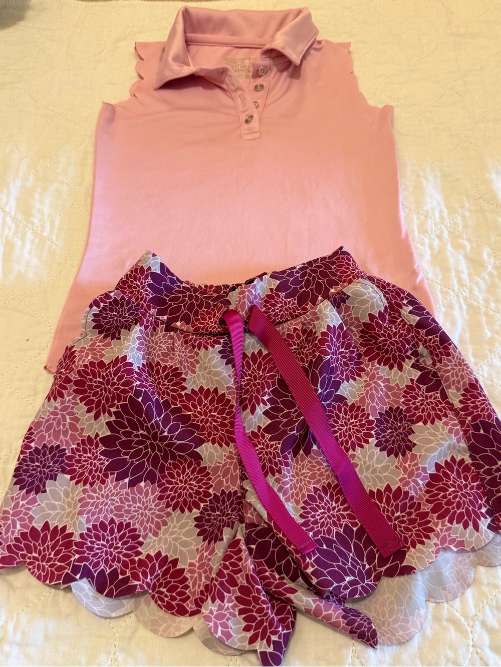 Pink Sleeveless Polo Top with Floral Scalloped Shorts